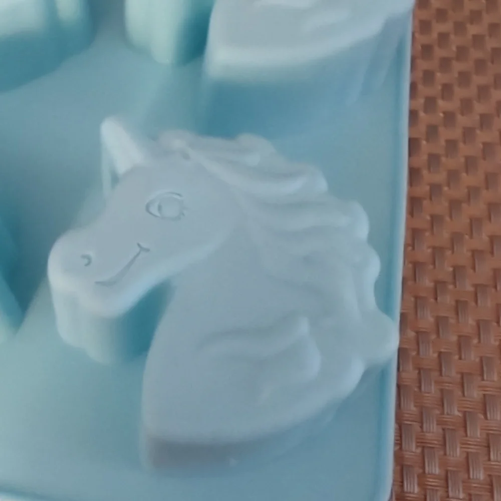 Celebration silicone unicorn mold